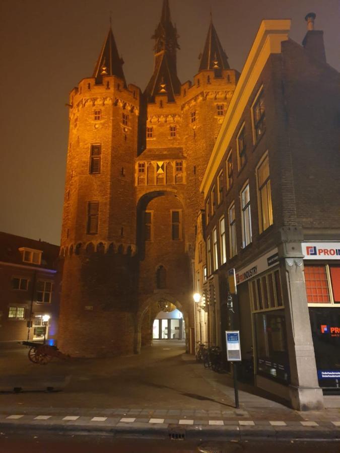 B&B Bij De Sassenpoort Zwolle  Zewnętrze zdjęcie